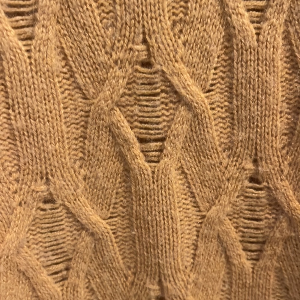 Sweater - Picture 2 of 6